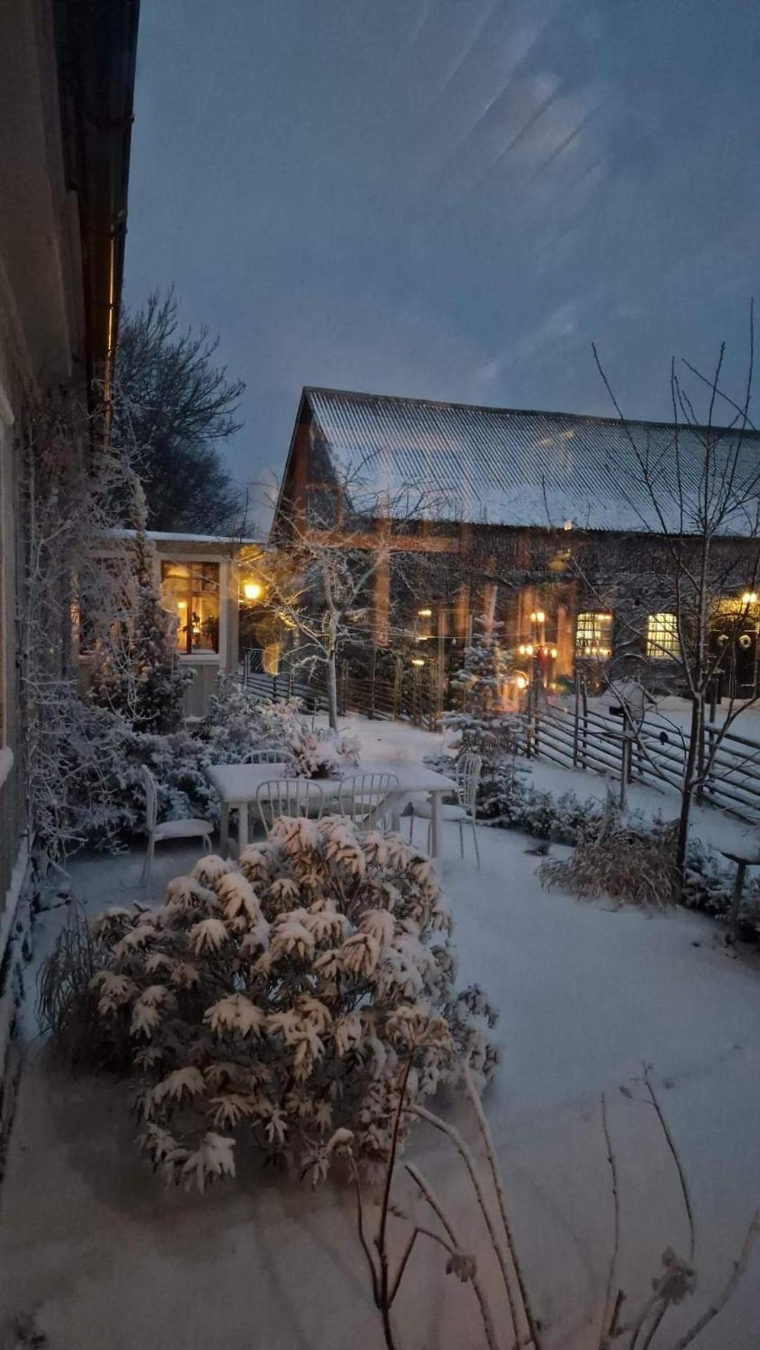 Ferienwohnung Loftlaegenhet Pa Haestgard I Tvååker Exterior foto